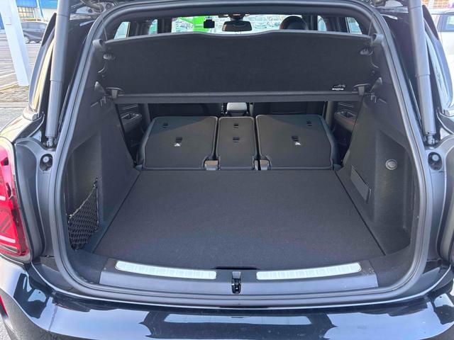 ＭＩＮＩ ＪＣＷ　クロスオーバー　プレミアム＋Ｐ　ＪＣＷトリム　新車保障継承　ドライブレコーダー　バックカメラ　ナビ　クリアランスソナー　パークアシスト　アルミホイール　オートライト　スマートキー　アイドリングストップ　電動格納ミラー　シートヒーター　ＡＴ（27枚目）