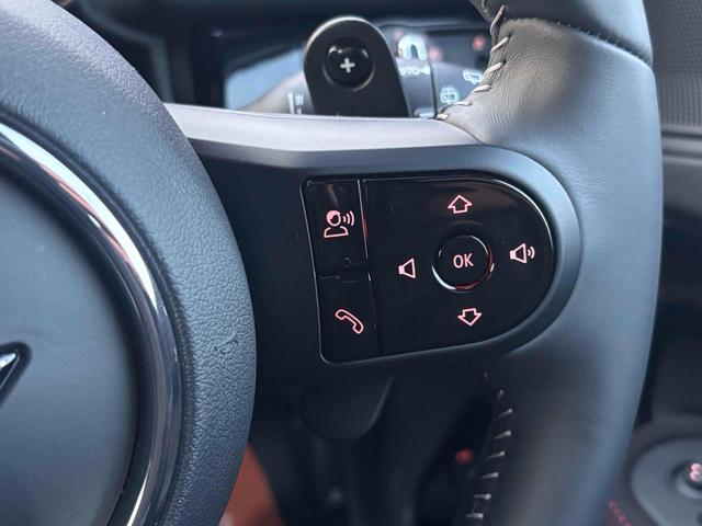 ＭＩＮＩ ＪＣＷ　クロスオーバー　プレミアム＋Ｐ　ＪＣＷトリム　新車保障継承　ドライブレコーダー　バックカメラ　ナビ　クリアランスソナー　パークアシスト　アルミホイール　オートライト　スマートキー　アイドリングストップ　電動格納ミラー　シートヒーター　ＡＴ（31枚目）