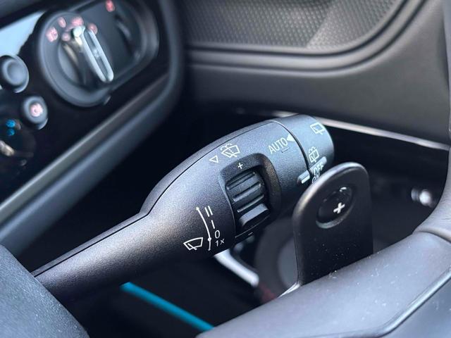 ＭＩＮＩ ＪＣＷ　クロスオーバー　プレミアム＋Ｐ　ＪＣＷトリム　新車保障継承　ドライブレコーダー　バックカメラ　ナビ　クリアランスソナー　パークアシスト　アルミホイール　オートライト　スマートキー　アイドリングストップ　電動格納ミラー　シートヒーター　ＡＴ（34枚目）