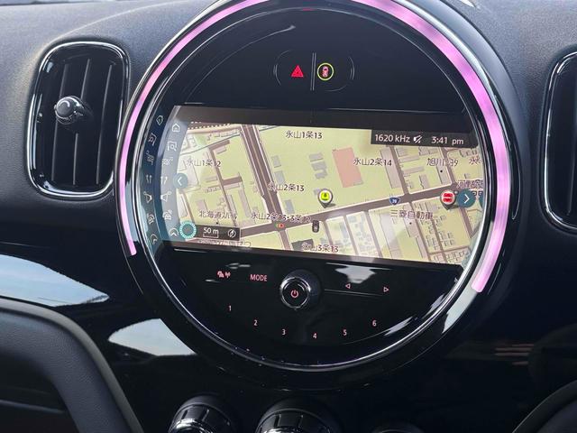 ＭＩＮＩ ＪＣＷ　クロスオーバー　プレミアム＋Ｐ　ＪＣＷトリム　新車保障継承　ドライブレコーダー　バックカメラ　ナビ　クリアランスソナー　パークアシスト　アルミホイール　オートライト　スマートキー　アイドリングストップ　電動格納ミラー　シートヒーター　ＡＴ（36枚目）