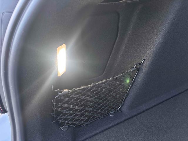 ＭＩＮＩ ＪＣＷ　クロスオーバー　プレミアム＋Ｐ　ＪＣＷトリム　新車保障継承　ドライブレコーダー　バックカメラ　ナビ　クリアランスソナー　パークアシスト　アルミホイール　オートライト　スマートキー　アイドリングストップ　電動格納ミラー　シートヒーター　ＡＴ（50枚目）