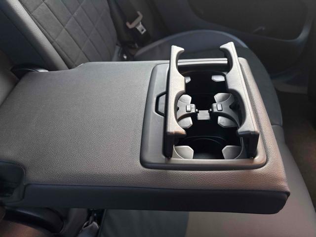 ＭＩＮＩ ＪＣＷ　クロスオーバー　プレミアム＋Ｐ　ＪＣＷトリム　新車保障継承　ドライブレコーダー　バックカメラ　ナビ　クリアランスソナー　パークアシスト　アルミホイール　オートライト　スマートキー　アイドリングストップ　電動格納ミラー　シートヒーター　ＡＴ（64枚目）