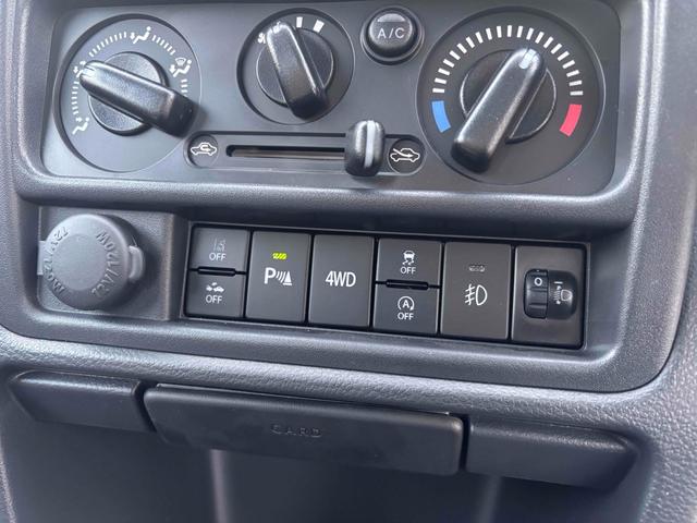 ミニキャブトラック Ｇ　４ＷＤ　軽トラック　ＡＴ　衝突被害軽減システム　クリアランスソナー　レーンアシスト　アイドリングストップ　電動格納ミラー　ＥＳＣ　エアコン　パワーウィンドウ　運転席エアバッグ　助手席エアバッグ　ＣＤ（22枚目）