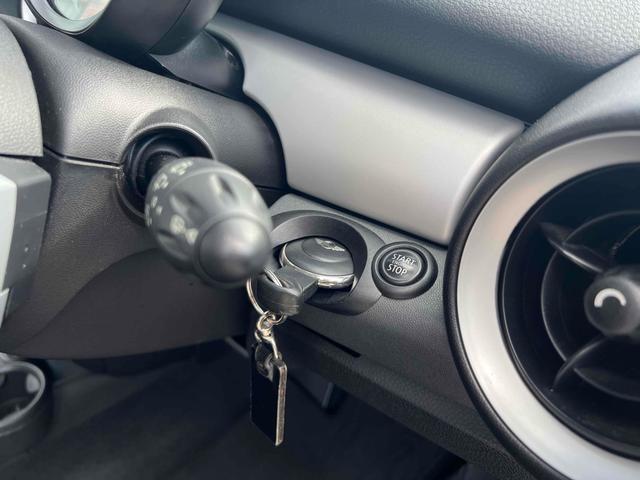 ＭＩＮＩ ワン　ＥＴＣ　アルミホイール　スマートキー　電動格納ミラー　ＡＴ　盗難防止システム　ＡＢＳ　エアコン　パワーステアリング　パワーウィンドウ（17枚目）