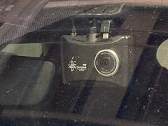 ドライブレコーダー装備♪映像と音声を記録してくれるドライブレコーダーは、事故の際に確かな証拠能力を発揮してくれます。 5