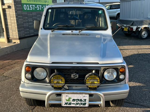 ジムニーシエラ エルク エアコン・パワステ・社外オーディオ・5MT・パートタイム4WD(3枚目)