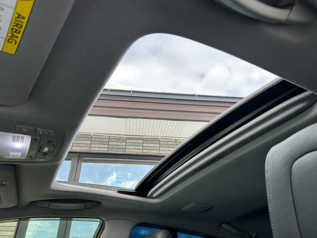 クラウン アスリートＳ　★純正ナビ・ＴＶ・Ｂｌｕｅｔｏｏｔｈ接続・バックカメラ・電動シート・レザーシート・サンルーフ・社外エアロ・車高調整サスペンション・オートライト・オートワイパー・シートヒーター・純正１８インチアルミ★（15枚目）