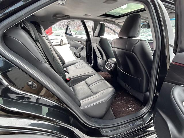 クラウン アスリートＳ　★純正ナビ・ＴＶ・Ｂｌｕｅｔｏｏｔｈ接続・バックカメラ・電動シート・レザーシート・サンルーフ・社外エアロ・車高調整サスペンション・オートライト・オートワイパー・シートヒーター・純正１８インチアルミ★（55枚目）