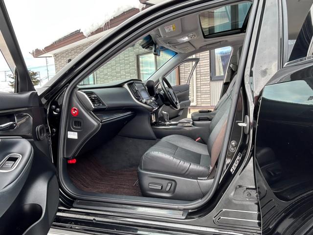 クラウン アスリートＳ　★純正ナビ・ＴＶ・Ｂｌｕｅｔｏｏｔｈ接続・バックカメラ・電動シート・レザーシート・サンルーフ・社外エアロ・車高調整サスペンション・オートライト・オートワイパー・シートヒーター・純正１８インチアルミ★（58枚目）