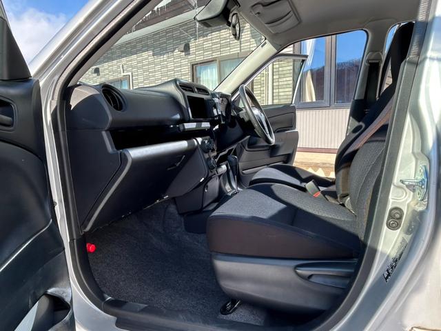 プロボックス Ｇ　★前席パワーウィンドウ★レーダーブレーキ★オートライト★電動格納ミラー★スマートフォンフォルダー★作業テーブル★ＡＣ１００Ｖコンセント・ＵＳＢ端子・シガーソケット★横滑り防止システム★（42枚目）