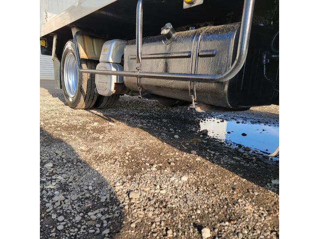 ダイナトラック 　パネルバン・ディーゼル・４ＷＤ・エアコン・パワステ・パワーウインドウ（13枚目）