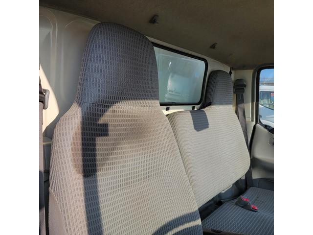 ダイナトラック 　パネルバン・ディーゼル・４ＷＤ・エアコン・パワステ・パワーウインドウ（24枚目）