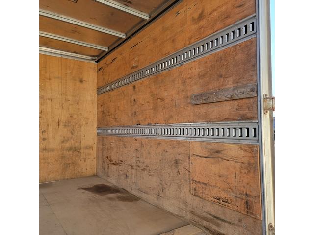 ダイナトラック 　パネルバン・ディーゼル・４ＷＤ・エアコン・パワステ・パワーウインドウ（47枚目）