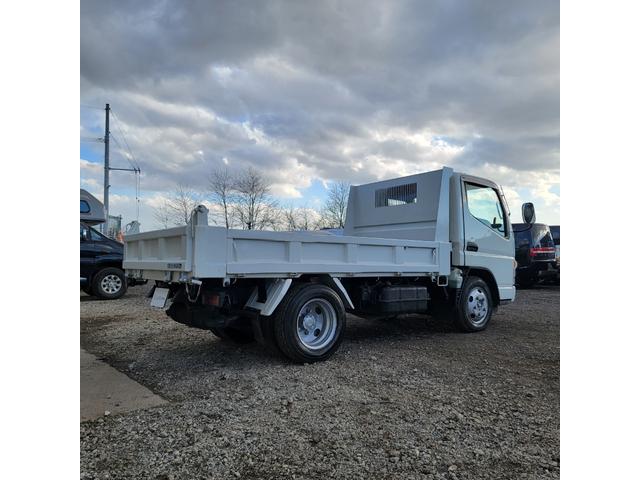 キャンター ダンプ　ディーゼル・４ＷＤ・エアコン・パワステ・パワーウインドウ（8枚目）