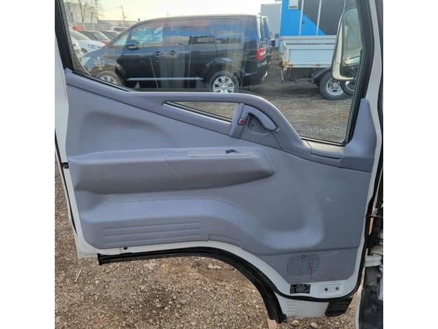 キャンター ダンプ　ディーゼル・４ＷＤ・エアコン・パワステ・パワーウインドウ（25枚目）