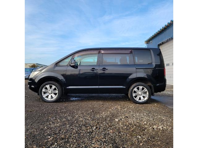 デリカＤ：５ 　７人乗り・両側パワースライドドア・パドルシフト・エアコン・パワステ・パワーウインドウ（5枚目）