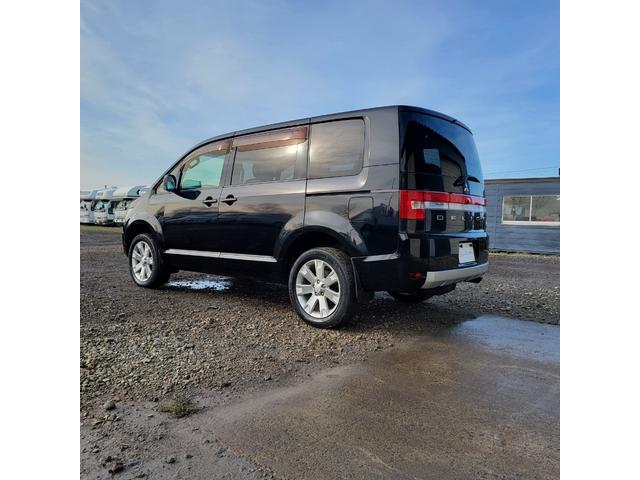 デリカＤ：５ 　７人乗り・両側パワースライドドア・パドルシフト・エアコン・パワステ・パワーウインドウ（6枚目）