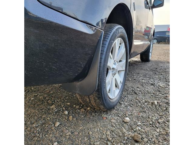 デリカＤ：５ 　７人乗り・両側パワースライドドア・パドルシフト・エアコン・パワステ・パワーウインドウ（22枚目）