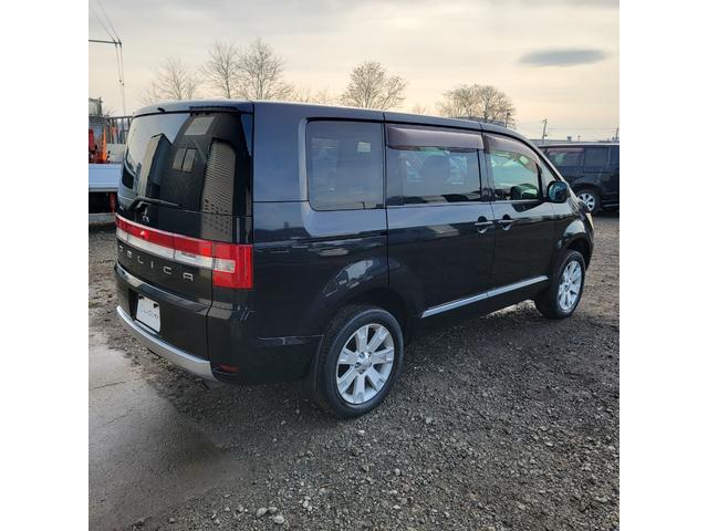 デリカＤ：５ 　７人乗り・両側パワースライドドア・パドルシフト・エアコン・パワステ・パワーウインドウ（78枚目）