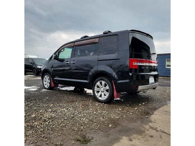 デリカＤ：５ 　Ｇプレミアム・４ＷＤ・フルセグ・バックカメラ・両側スライドドア・パドルシフト・フロントガード・エアコン・パワステ・パワーウインドウ（5枚目）