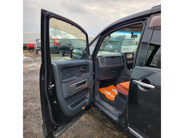 デリカＤ：５ 　Ｇプレミアム・４ＷＤ・フルセグ・バックカメラ・両側スライドドア・パドルシフト・フロントガード・エアコン・パワステ・パワーウインドウ（36枚目）