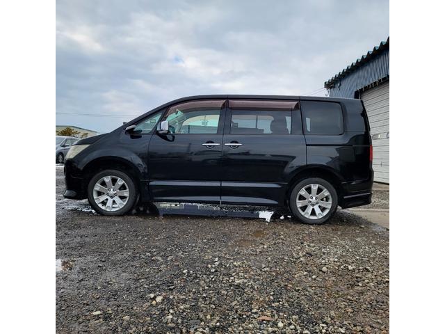 デリカＤ：５ 　４ＷＤ・バックカメラ・ＥＴＣ・スマートキー・エアコン・パワステ・パワーウインドウ（5枚目）