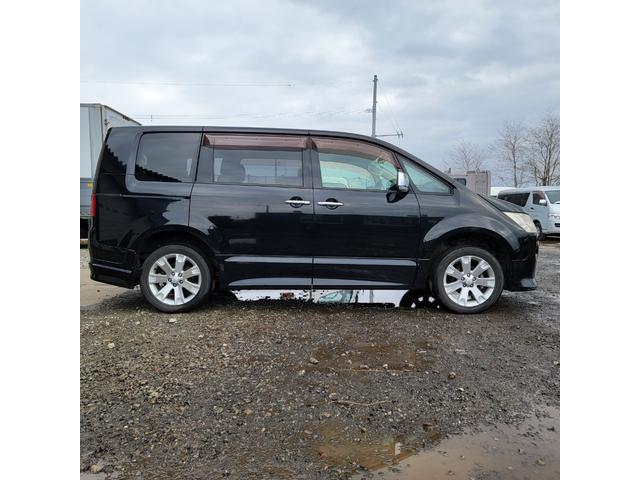 デリカＤ：５ 　４ＷＤ・バックカメラ・ＥＴＣ・スマートキー・エアコン・パワステ・パワーウインドウ（9枚目）