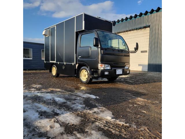 アトラストラック 3.2・4WD・キッチンカー・冷蔵庫・換気扇・シンク・コンロ・貯水・排水タンク・フライヤー・外部コンセント・エアコン・パワステ(2枚目)