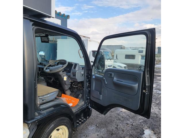 アトラストラック 3.2・4WD・キッチンカー・冷蔵庫・換気扇・シンク・コンロ・貯水・排水タンク・フライヤー・外部コンセント・エアコン・パワステ(20枚目)