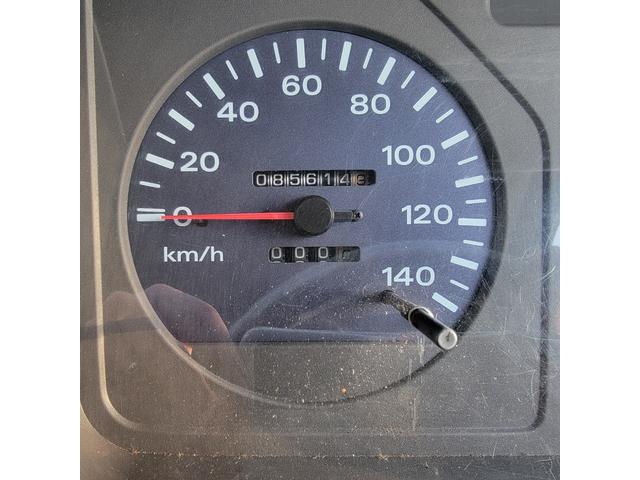 アトラストラック 3.2・4WD・キッチンカー・冷蔵庫・換気扇・シンク・コンロ・貯水・排水タンク・フライヤー・外部コンセント・エアコン・パワステ(34枚目)