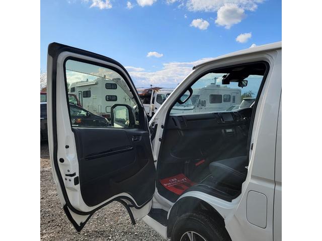 ハイエースバン スーパーＧＬ　ダークプライムＩＩ　ディーゼル・４ＷＤ・ＬＥＤヘッドライト・ＥＴＣ・エアコン・パワステ・パワーウインドウ（34枚目）