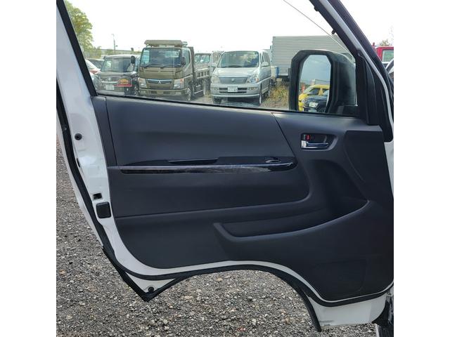 ハイエースバン スーパーＧＬ　ダークプライムＩＩ　ディーゼル・４ＷＤ・ＬＥＤヘッドライト・ＥＴＣ・エアコン・パワステ・パワーウインドウ（35枚目）