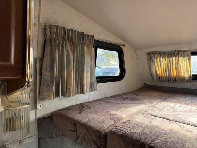 エルフトラック キャンピングカー・４ＷＤ　キャブコン・ディーゼル・４ＷＤ・ヨコハマモーターセールス・バンクベット・シンク・コンロ・エアコン・パワステ・パワーウインドウ（44枚目）