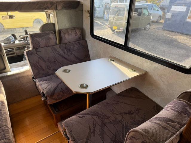 エルフトラック キャンピングカー・４ＷＤ　キャブコン・ディーゼル・４ＷＤ・ヨコハマモーターセールス・バンクベット・シンク・コンロ・エアコン・パワステ・パワーウインドウ（51枚目）