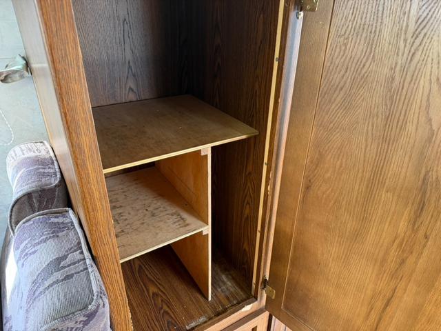 エルフトラック キャンピングカー・４ＷＤ　キャブコン・ディーゼル・４ＷＤ・ヨコハマモーターセールス・バンクベット・シンク・コンロ・エアコン・パワステ・パワーウインドウ（52枚目）