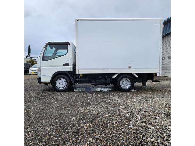 キャンター パネルバン・ディーゼル・4WD・オートマチック・バックカメラ・エアコン・パワステ・パワーウインドウ(5枚目)