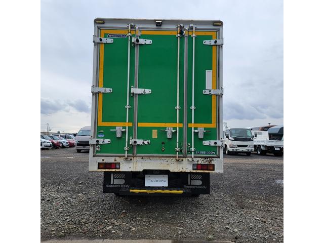 キャンター パネルバン・ディーゼル・4WD・オートマチック・バックカメラ・エアコン・パワステ・パワーウインドウ(7枚目)