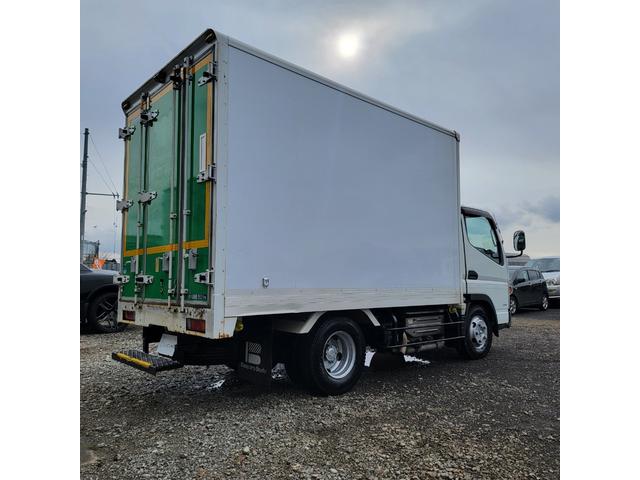 キャンター パネルバン・ディーゼル・4WD・オートマチック・バックカメラ・エアコン・パワステ・パワーウインドウ(8枚目)