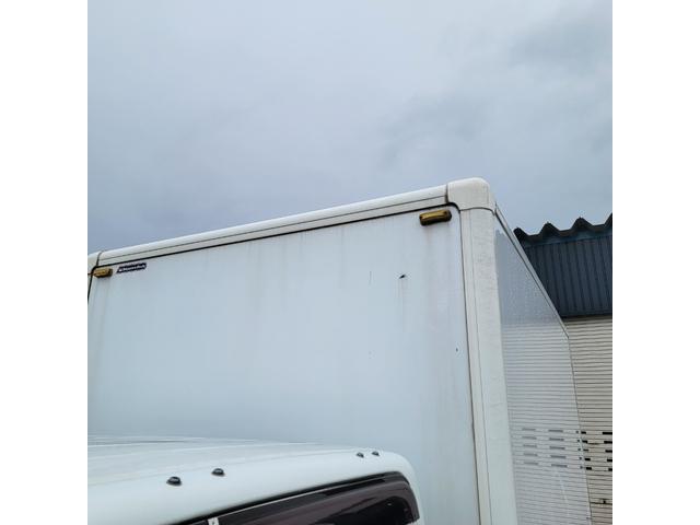 キャンター パネルバン・ディーゼル・4WD・オートマチック・バックカメラ・エアコン・パワステ・パワーウインドウ(13枚目)