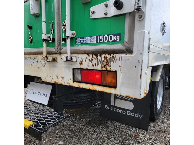 キャンター パネルバン・ディーゼル・4WD・オートマチック・バックカメラ・エアコン・パワステ・パワーウインドウ(19枚目)