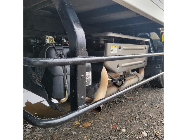 キャンター パネルバン・ディーゼル・4WD・オートマチック・バックカメラ・エアコン・パワステ・パワーウインドウ(22枚目)