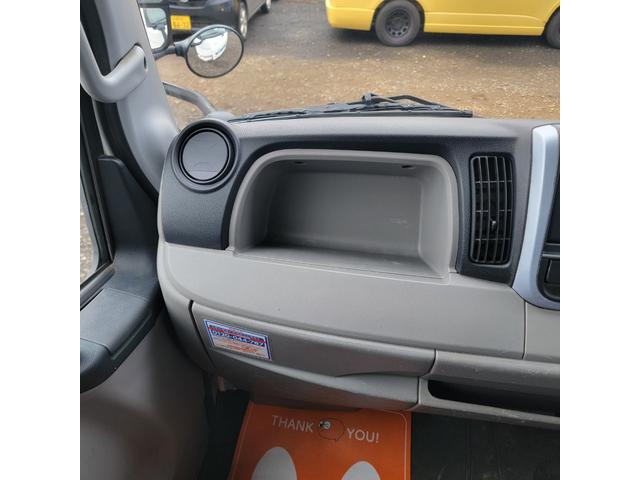 キャンター パネルバン・ディーゼル・4WD・オートマチック・バックカメラ・エアコン・パワステ・パワーウインドウ(38枚目)