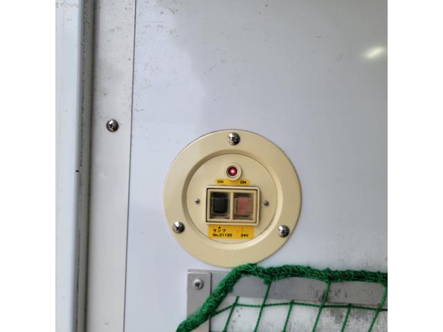 キャンター パネルバン・ディーゼル・4WD・オートマチック・バックカメラ・エアコン・パワステ・パワーウインドウ(51枚目)