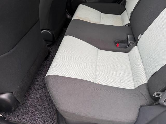 アクア Ｓ　ハイブリット・エアコン・パワステ・パワーウインドウ（40枚目）