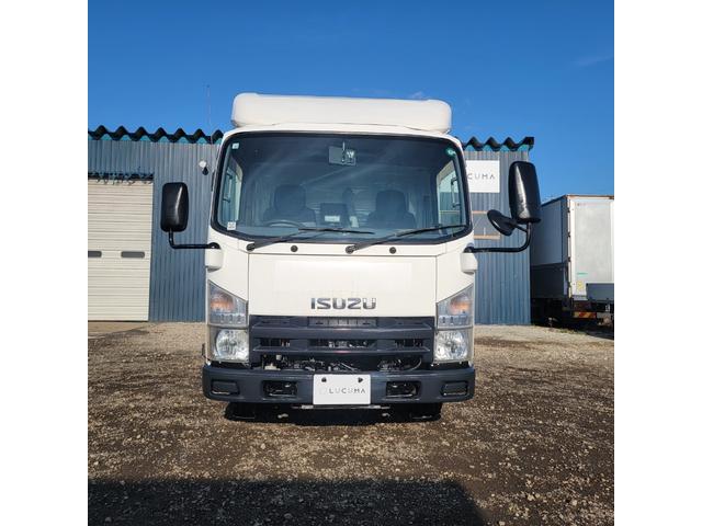 エルフトラック 　バン・移動販売車・４ＷＤ・ディーゼル・ショーケース・冷凍庫・リアヒーター・エアコン・パワステ・パワーウインドウ（3枚目）