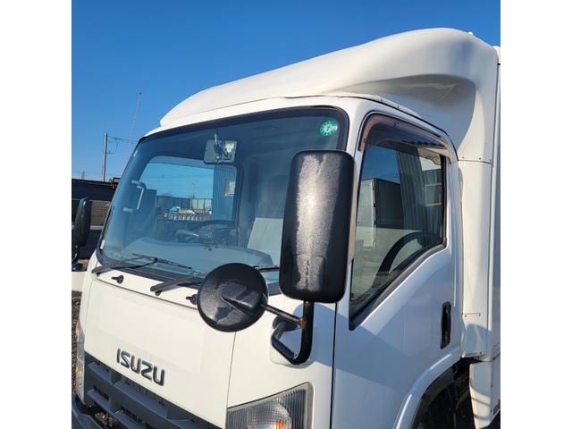 エルフトラック 　バン・移動販売車・４ＷＤ・ディーゼル・ショーケース・冷凍庫・リアヒーター・エアコン・パワステ・パワーウインドウ（15枚目）