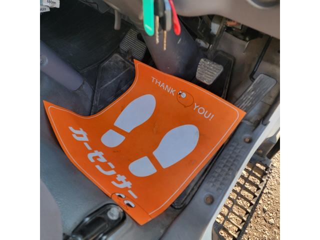 エルフトラック 　バン・移動販売車・４ＷＤ・ディーゼル・ショーケース・冷凍庫・リアヒーター・エアコン・パワステ・パワーウインドウ（27枚目）