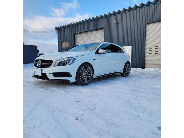 Ａクラス Ａ４５　ＡＭＧ　４マチック　４マチック・革シート・ブラインドスポットモニター・バックカメラ・クルーズコントロール・エアコン・パワステ・パワーウインドウ（4枚目）