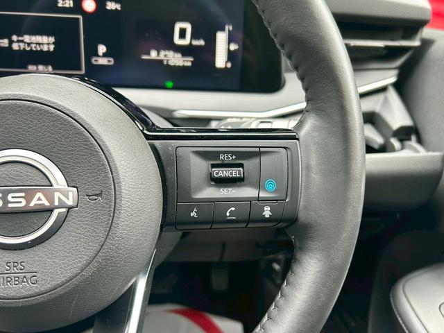 ノート Ｘ　ＦＯＵＲ　ハイブリッド４ＷＤ／プロパイロット／メーカー純正コネクトナビＴＶ／アラウンドビューモニター／ワイヤレス充電／デジタルインナーミラー／シートヒーター／ステアヒーター／ＥＴＣ／ＬＥＤライト／ＵＳＢ／寒冷地（8枚目）