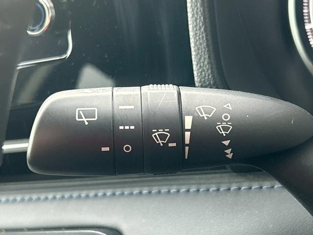 ヴォクシー S-Z 両側パワースライドドア/ナビ/パノラミックビューモニター/LEDヘッドライト/ETC/ドライブレコーダー/オートハイビーム/シートヒーター/ステアリングヒーター/クルーズコントロール/純正AW(27枚目)